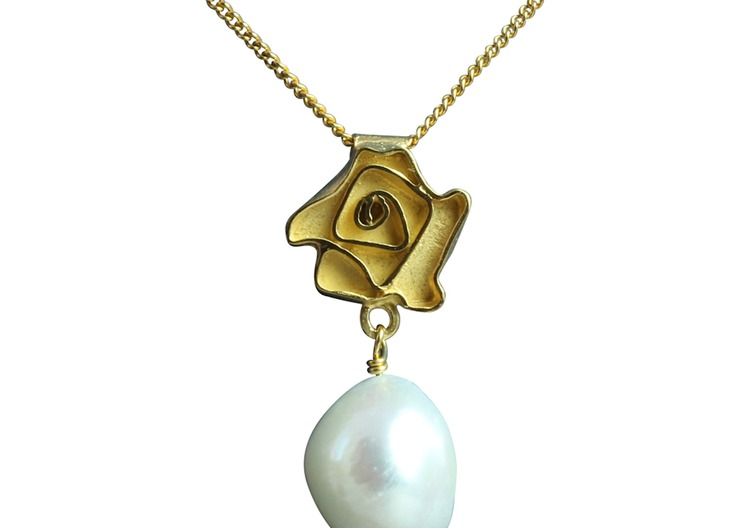 Gold plated pearl pendant