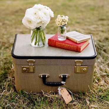 Vintage photo session decor