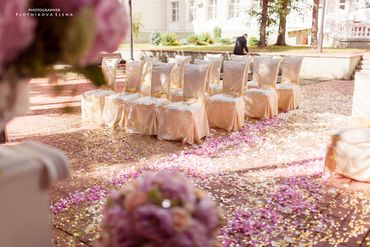 Ivory wedding ceremony decor