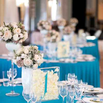 Blue wedding reception decor