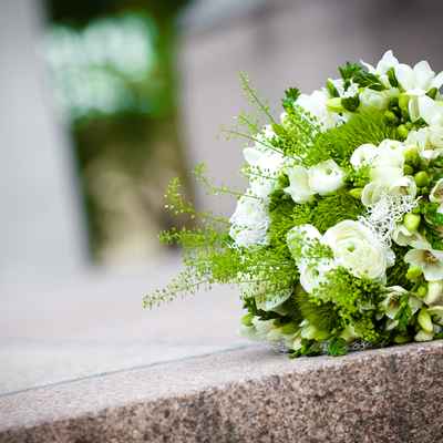 Green friezes wedding bouquet