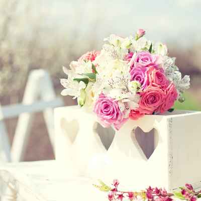 Spring pink rose wedding bouquet