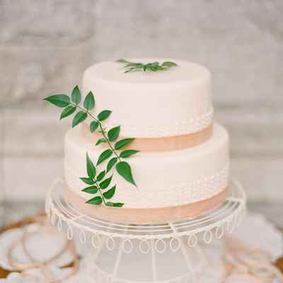 Mediterranean ivory wedding cakes