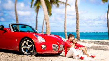 Beach red wedding transport