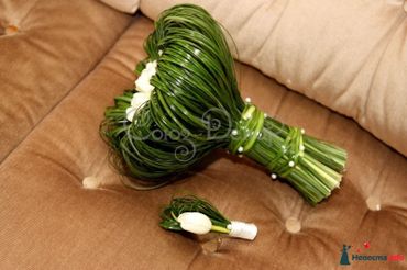 Green tulip wedding bouquet