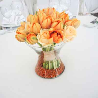 Spring orange wedding floral decor