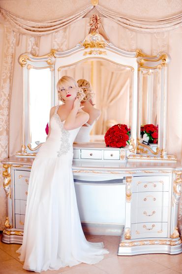 Short sleeve wedding dresses
