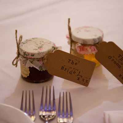 Themed wedding favours