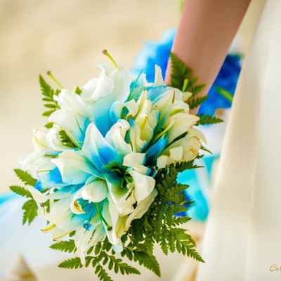 Ivory lilly wedding bouquet