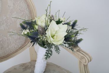 White lilac wedding bouquet