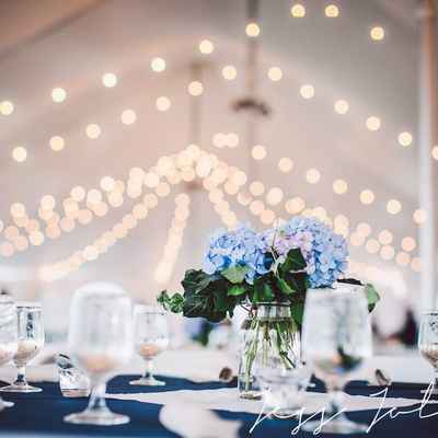Blue wedding floral decor