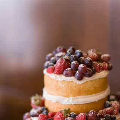 Fruit wedding cakes