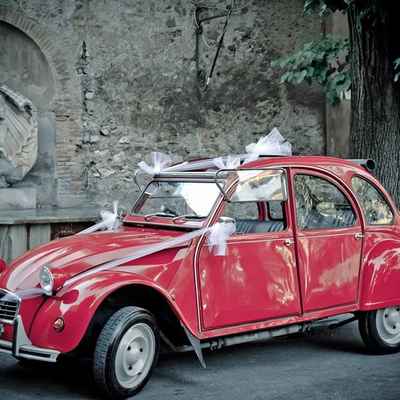 Red wedding transport