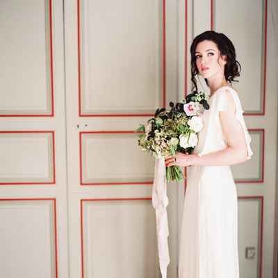 Overseas white long wedding dresses