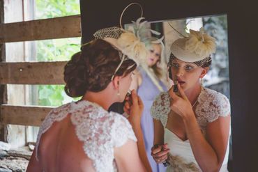 Outdoor ivory wedding photo session ideas