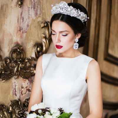 Overseas white wedding headpieces, veils, cover-ups & brooches