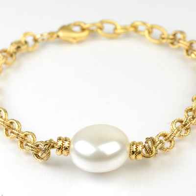 Ivory bracelets, earrings, necklaces & other jewellery