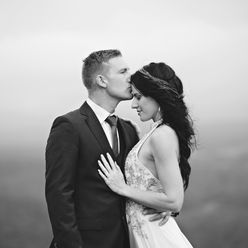 Outdoor wedding photo session ideas