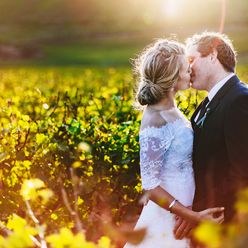 Outdoor wedding photo session ideas