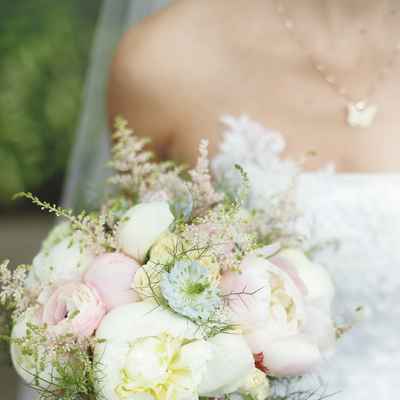 White peony wedding bouquet