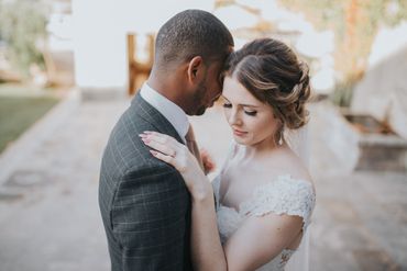 Pink outdoor bridal hair and make-up