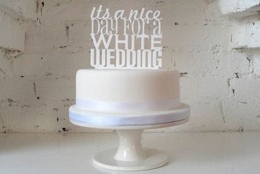 English white wedding cakes